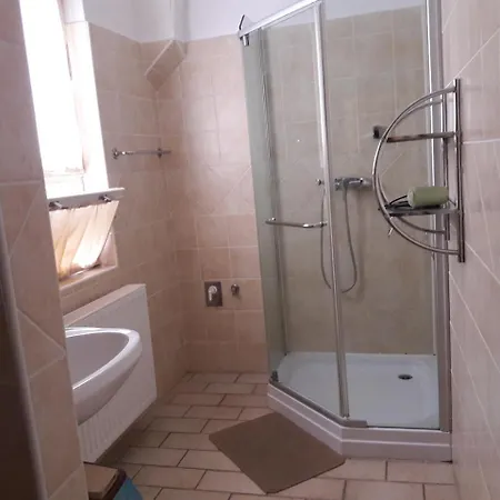 아파트 Vecsey Apartman *