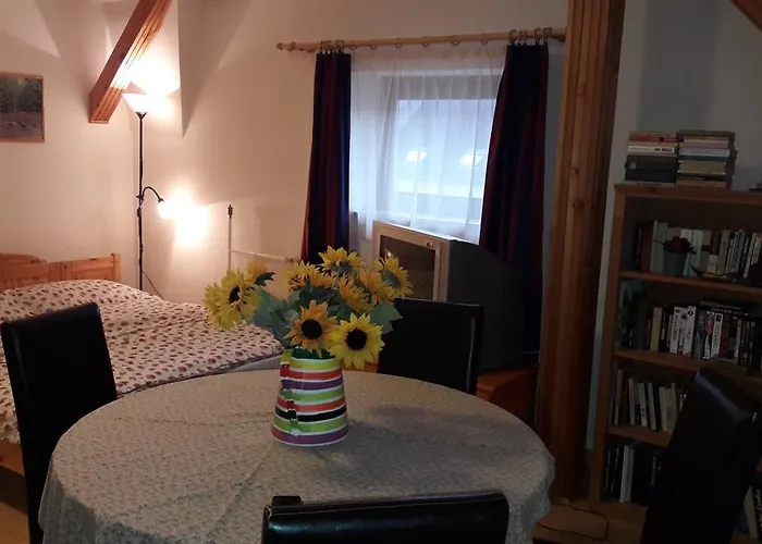 Appartement Vecsey Apartman *